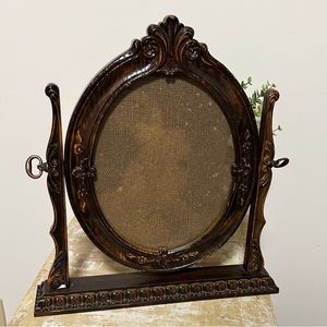 Vintage Swivel Photo Frame